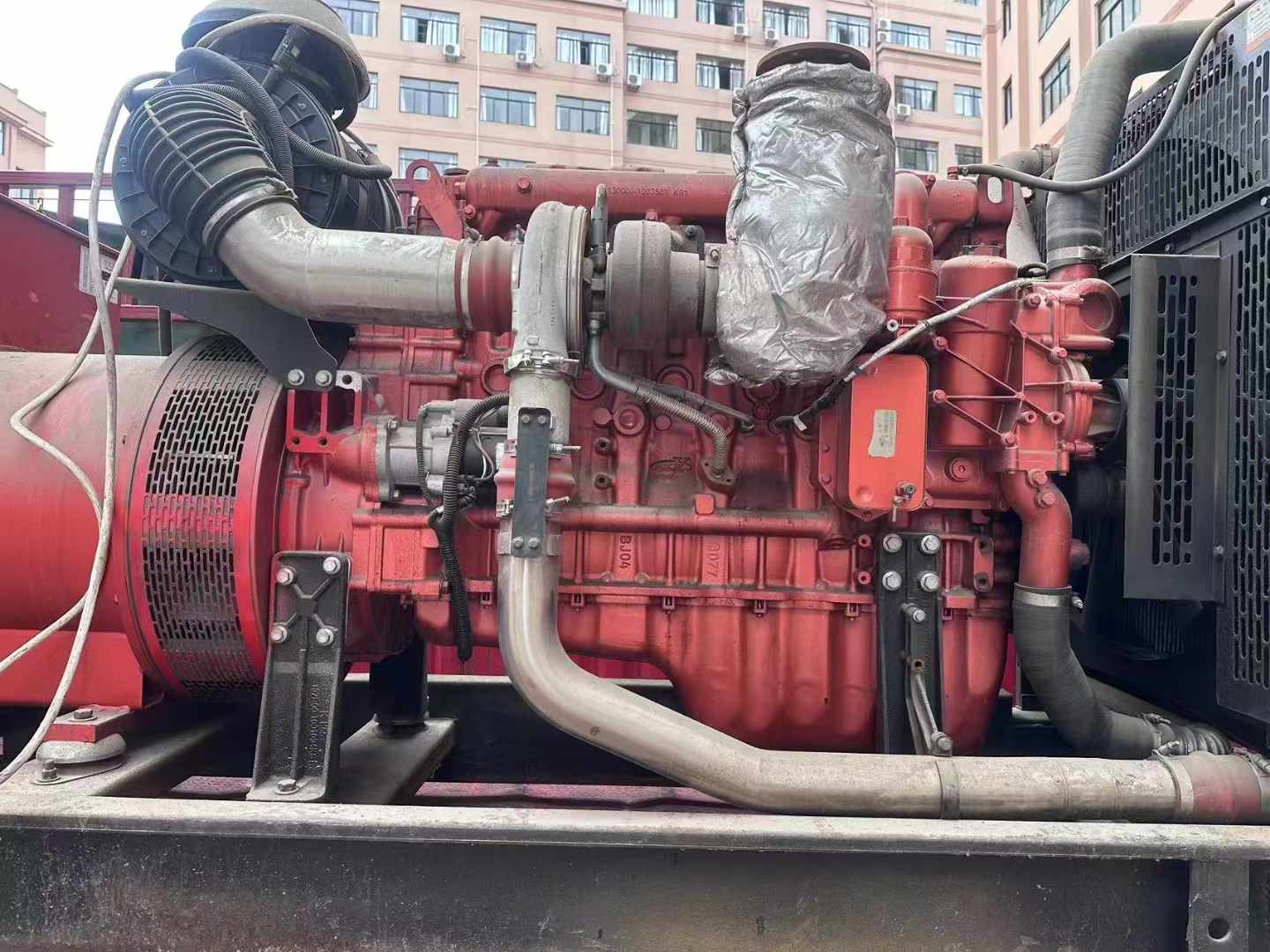 船山如何选择适合 600kW 柴油发电机组的过载保护器？